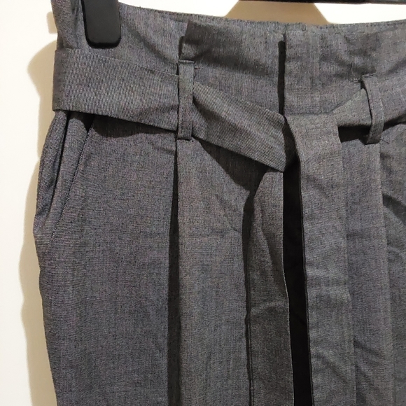 🌺 Near New Sparkle & Fade Pleated & Cuffed Dress Pants - Picture 2 of 9